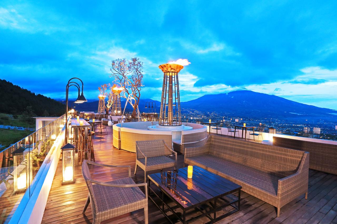 Amartahills Hotel And Resort Malang Exteriér fotografie